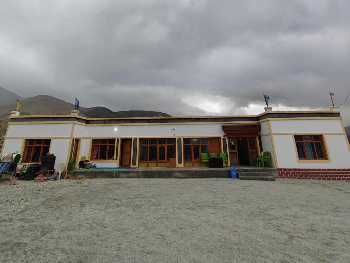 Deachen Khangsar