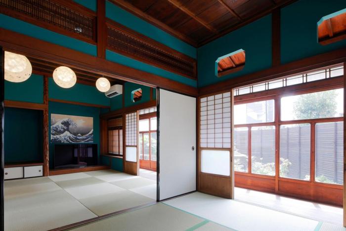 Authentic Japanese House with Garden & Engawa