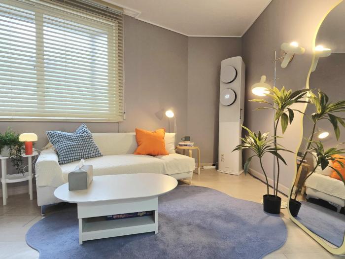 ON-GI house