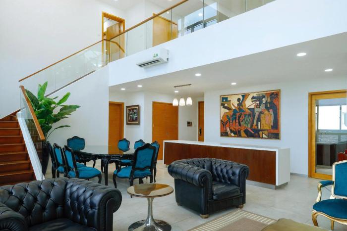 Triplex Penthouse Vista Hochiminh city view