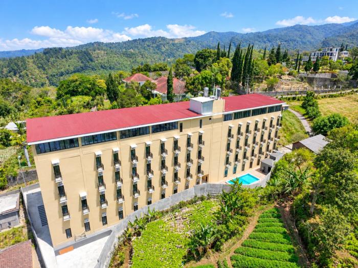 Sans Elite Emerald Hotel Batu