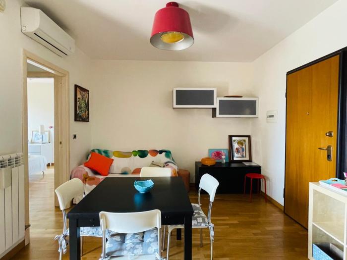 A Casa di Amici - intero appartamento - Free parking - wi-fi