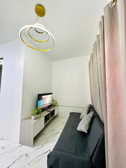 Queens Haven Luxe