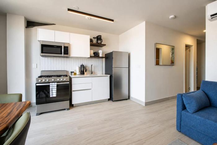 One-Bedroom Apartment with Private Balcony