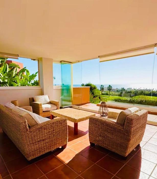 Peaceful heaven with an exceptional sea view