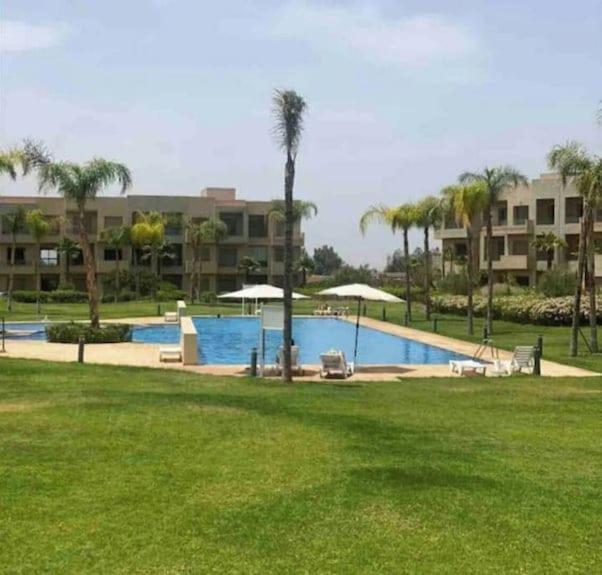 Jubaea Comfortable 2 Bedroom Apartment With Pool