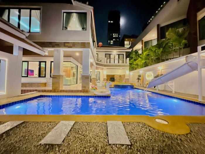 Sea View 5BR Private Beach & Pool Villa