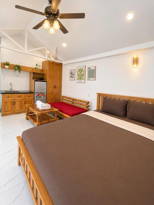 Pham Ngu Lao Cozy House Private Home in District 1