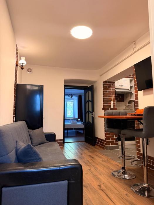 Cozy Studio by the River