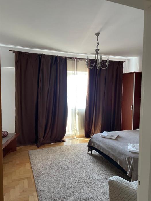 Apartament Central cu Balcon
