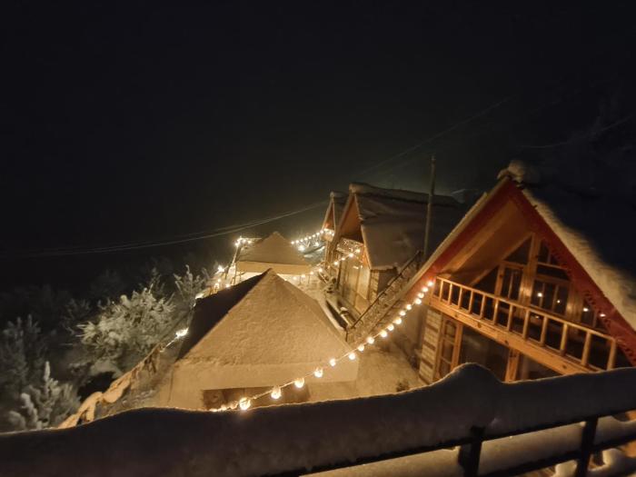 Parvati valley cottages & cafe