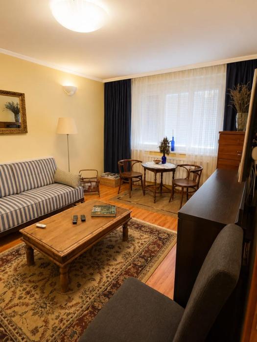 Cori Cozy Stay