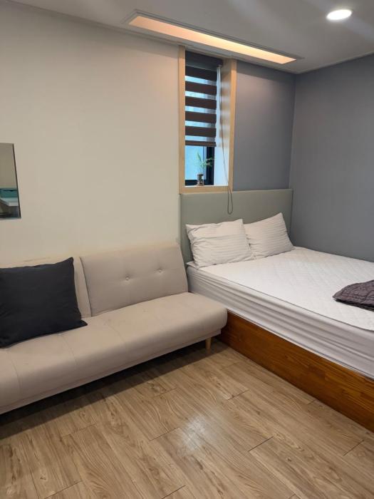 Songjeong BeachPeace 303