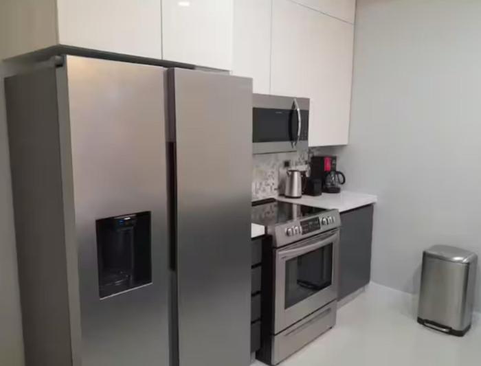 Sunset Arms Apartment