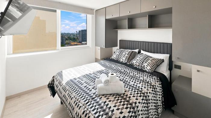 Oceana Suites Parque San Eugenio