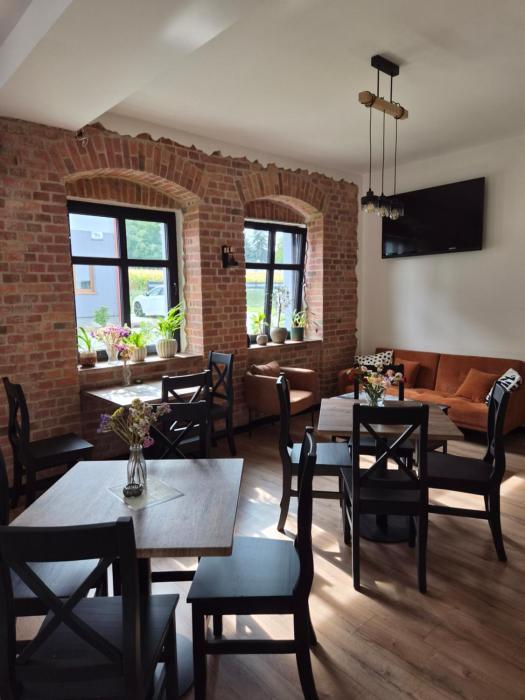 Turystyczna 9 apartamenty & cafe