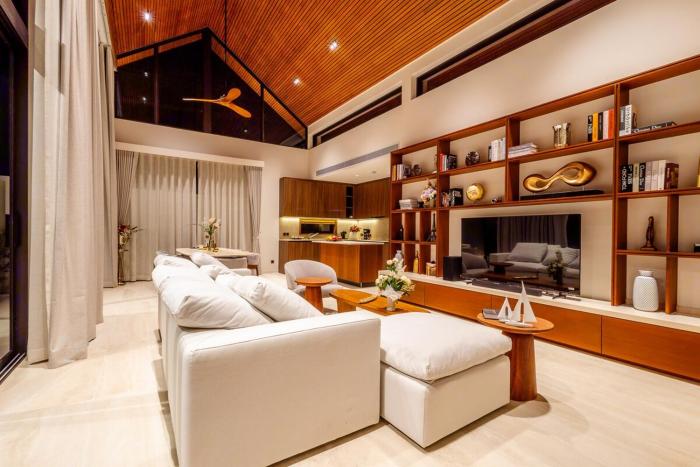 Elegant 4BR Pool Villa in Central Bangtao-Peaceful