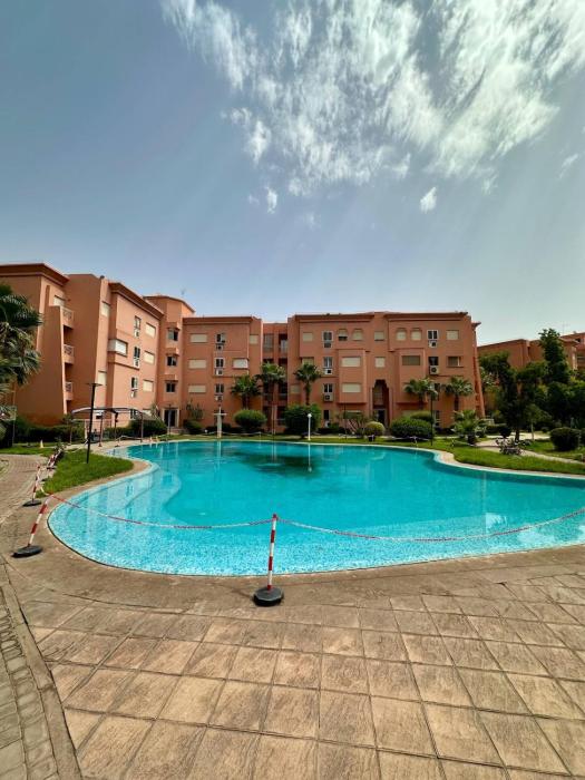 Elegant & Premium Design Appartment with 2 Bedrooms & access to Pool By RES