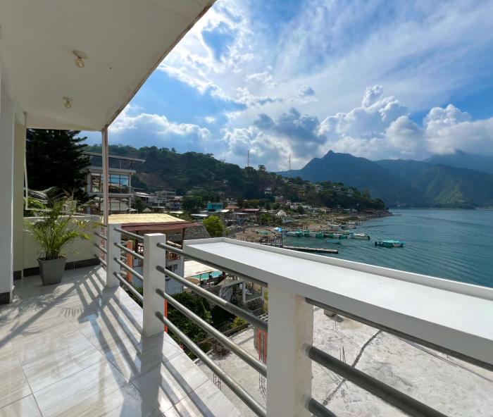 Juyu SAN PEDRO - Paraíso frente al Lago Atitlán