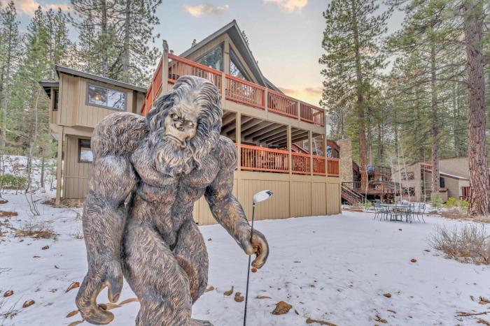 Big Foots Den on the 10 Northstar Resort Truckee