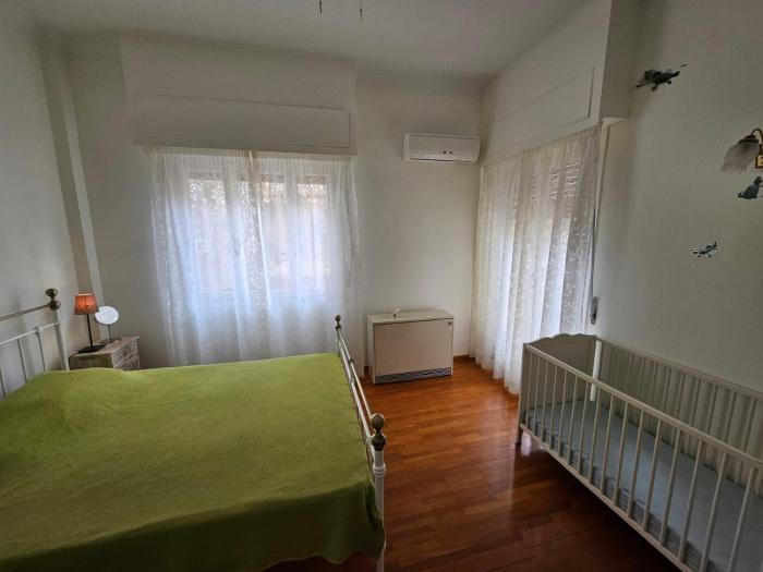 Nafplio family nest