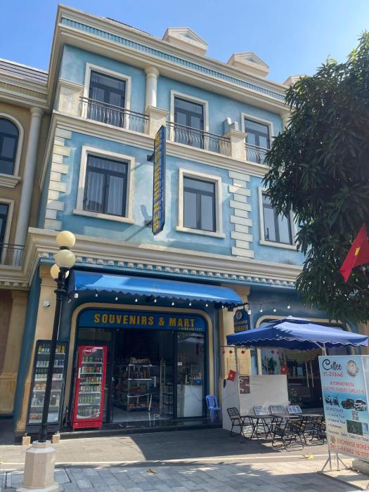 Ben Homestay Souvenirs & Mart