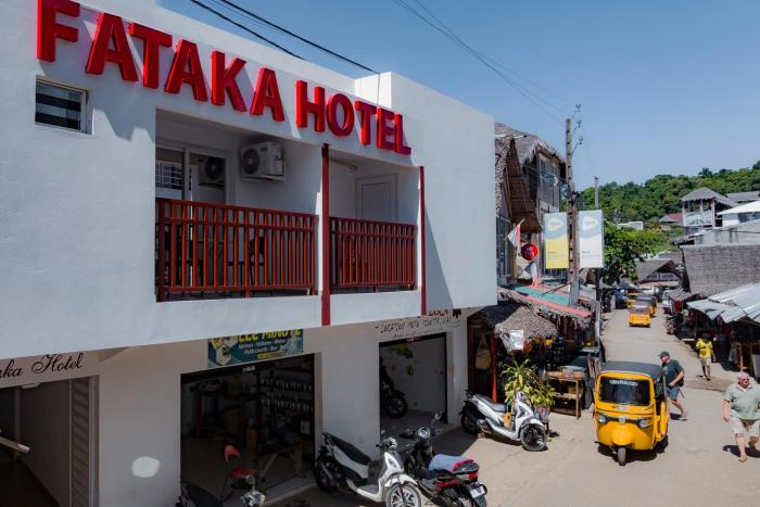 FATAKA Hôtel