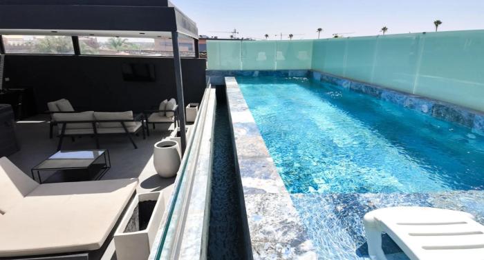 Duplex luxueux piscine privée