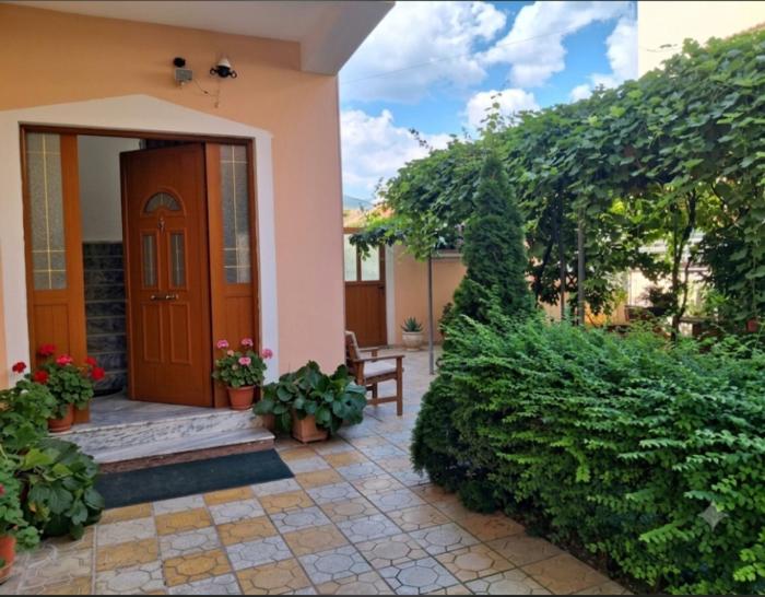 Room at Villa Oasis Pogradec