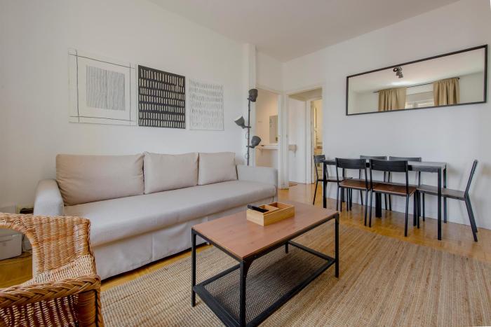 New Apt para 7pax en el corazon de Madrid-Centro