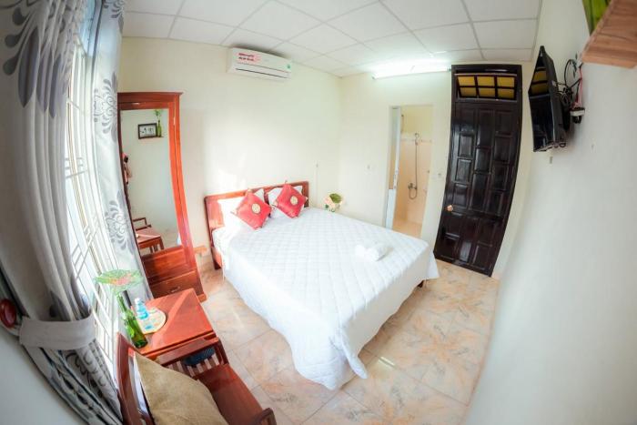 Rubis hotel có bãi đậu oto