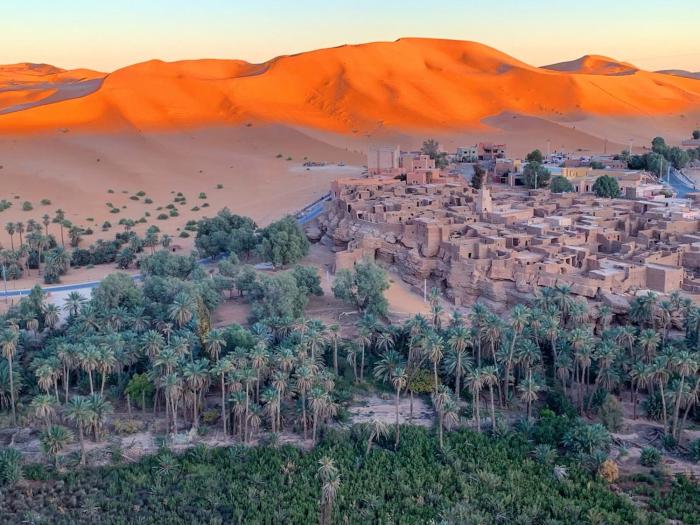 The Oasis - Tradi-Luxury House