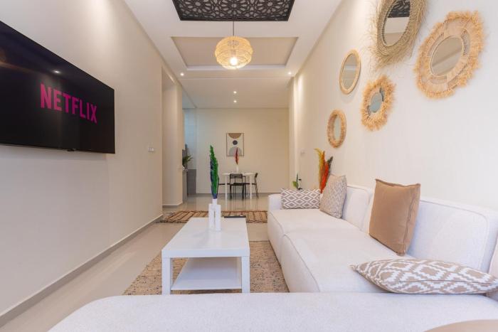 Bright & Trendy APPT Downtown Rabat- by MERAT HOME