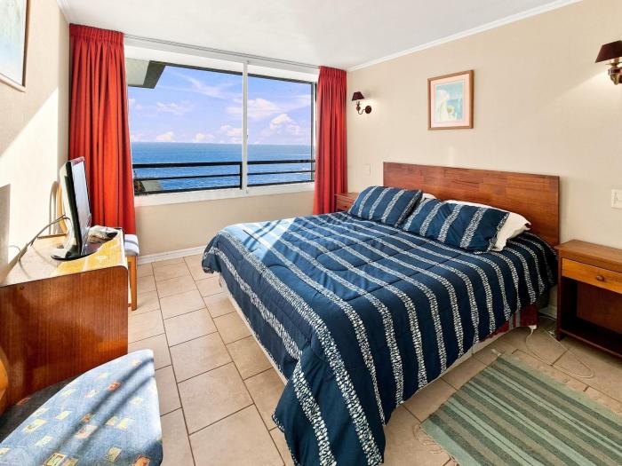 Oceana Suites Playa Cochoa