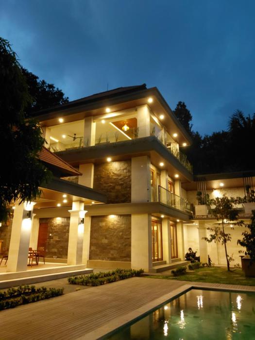 3 bed room pool villa