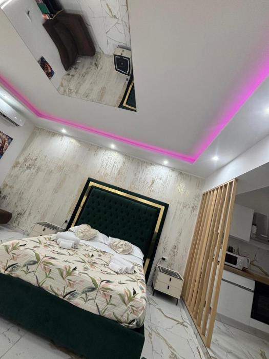 Crystal Home