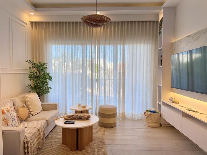 Stylish Apartment with Pool Near Hard Rock