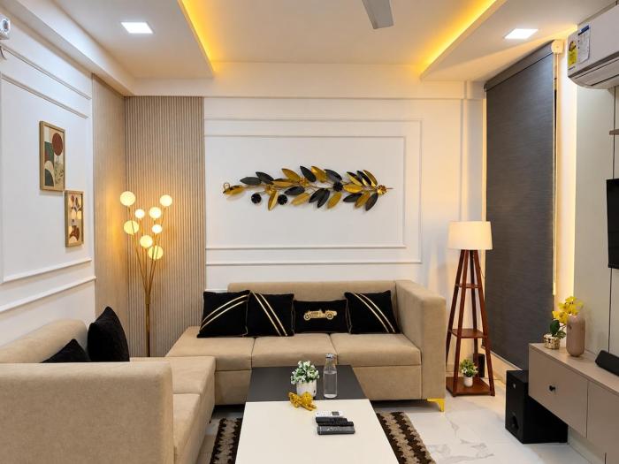 Elara Homes Movie Night Sunset Views Wi-Fi