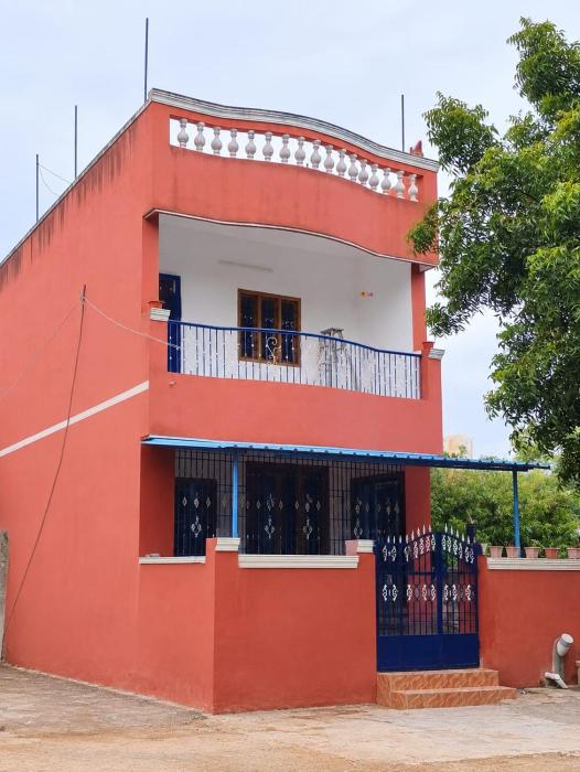 GunaS Home Stay