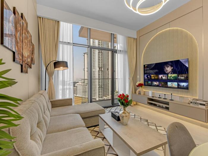 Stylish 1BR in Azizi BeachFront with Beach, Pool, Gym