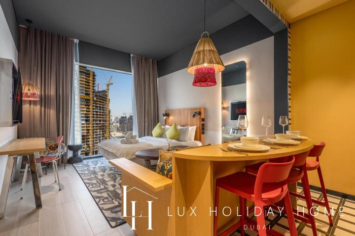 LUX The Five Star Modern Studio 2
