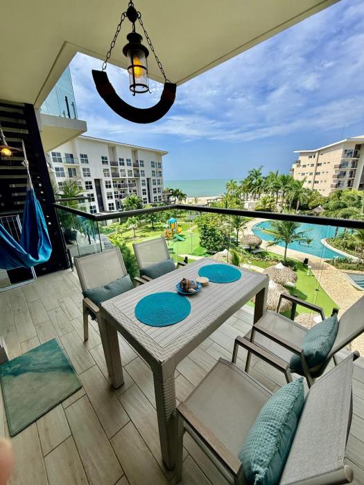 Condominio frente al mar en Playa Caracol, Punta Chame