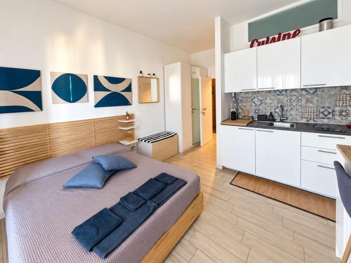 Casina Mia,viale Orazio Flacco 5 Policlinico