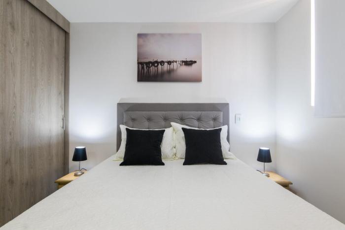 604-Modern Apt Parque Sabaneta 3BD-Rooftop Jacuzzi
