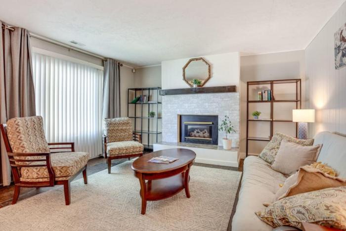 Ogden Apt Near Downtown w Yard, Fire Pit, Pets
