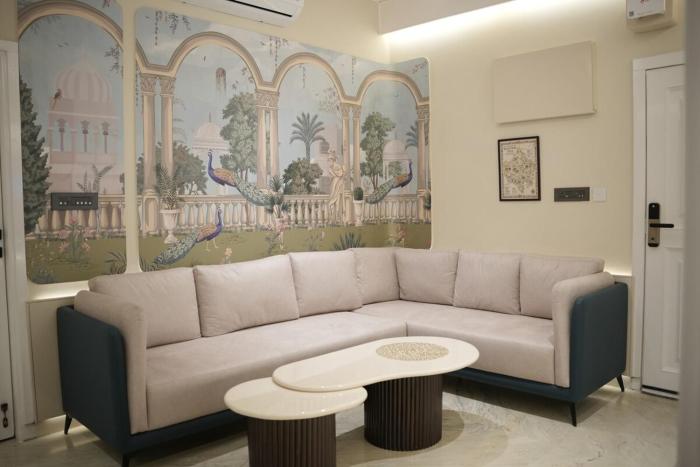 Blue Olive Stays - Modern Heritage 2BHK in Jaipur