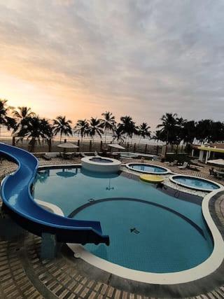 Apartamento Vista a la Playa Planta Eléctrica y Piscina