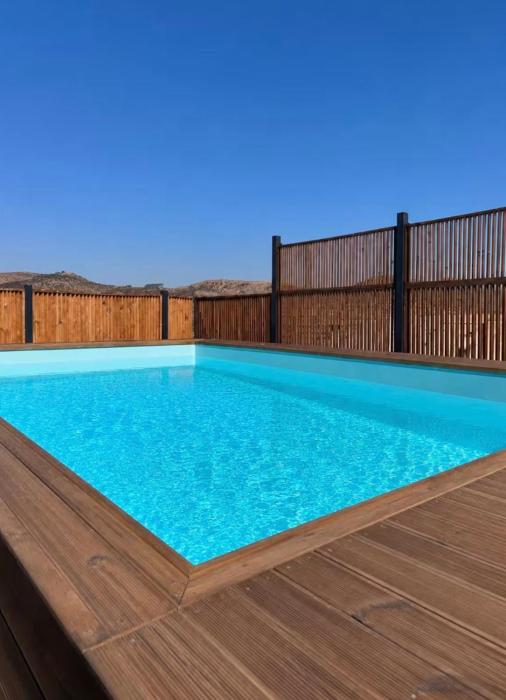 Appartement au centre-ville avec piscine