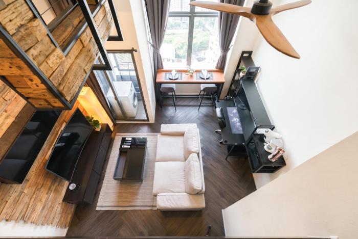 Luxury Loft Duplex 5 mins to BTS Fast Wi-Fi