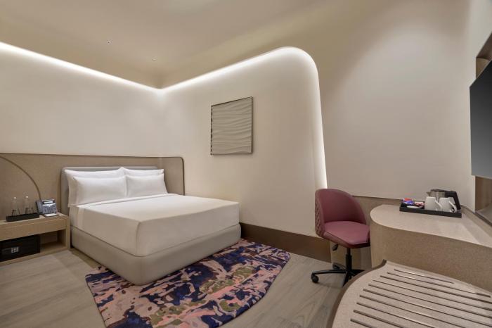 Swirl Transit Hotel Navi Mumbai by Adani